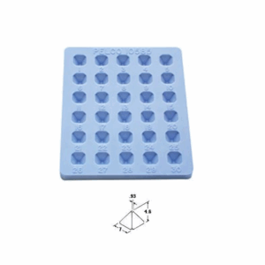 Pyramid-Tip Mold